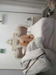 绿帽男偷拍自己老婆，【神魂颠倒520】，逛一天街还要做爱，小少妇任君摆布，连插两炮才有点儿兴致