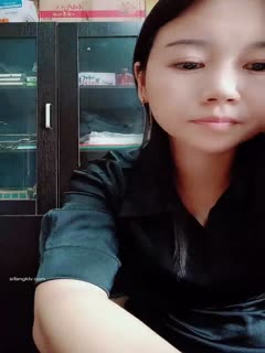 超主动女大生！搞得我太兴奋只好赶紧操翻她